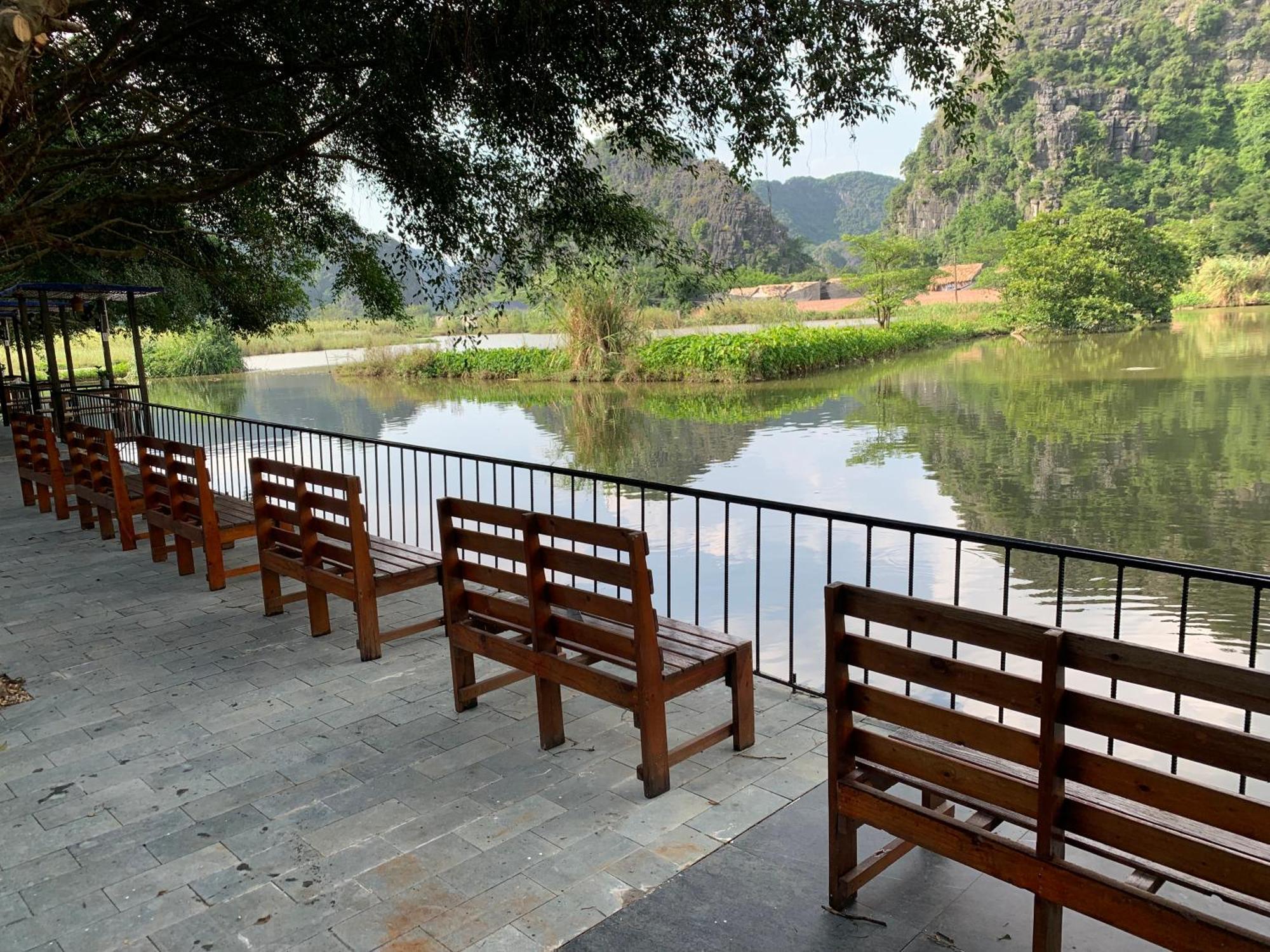 Lake Retreat Ninh Binh Exterior photo